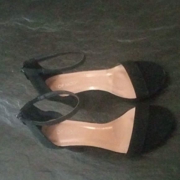Brand new never worn Top Moda heels - Picture 4 of 4